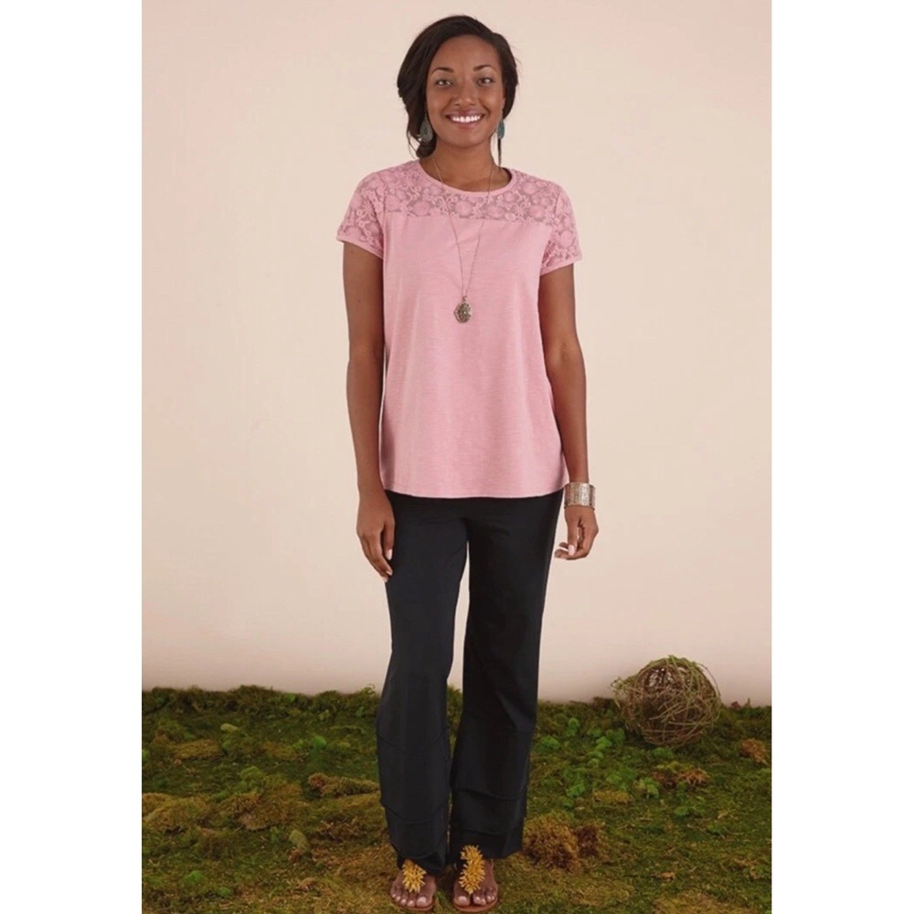 Matilda Jane Women's Lory Pink Mauve Lace Yoke Top Size M Medium $54